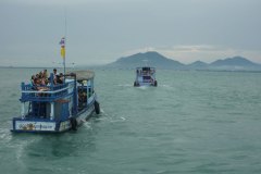 Ferry-on-the-way-to-Koh-Sam