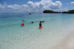 9.Langob.malapascua.kids_.playing.in_.water_